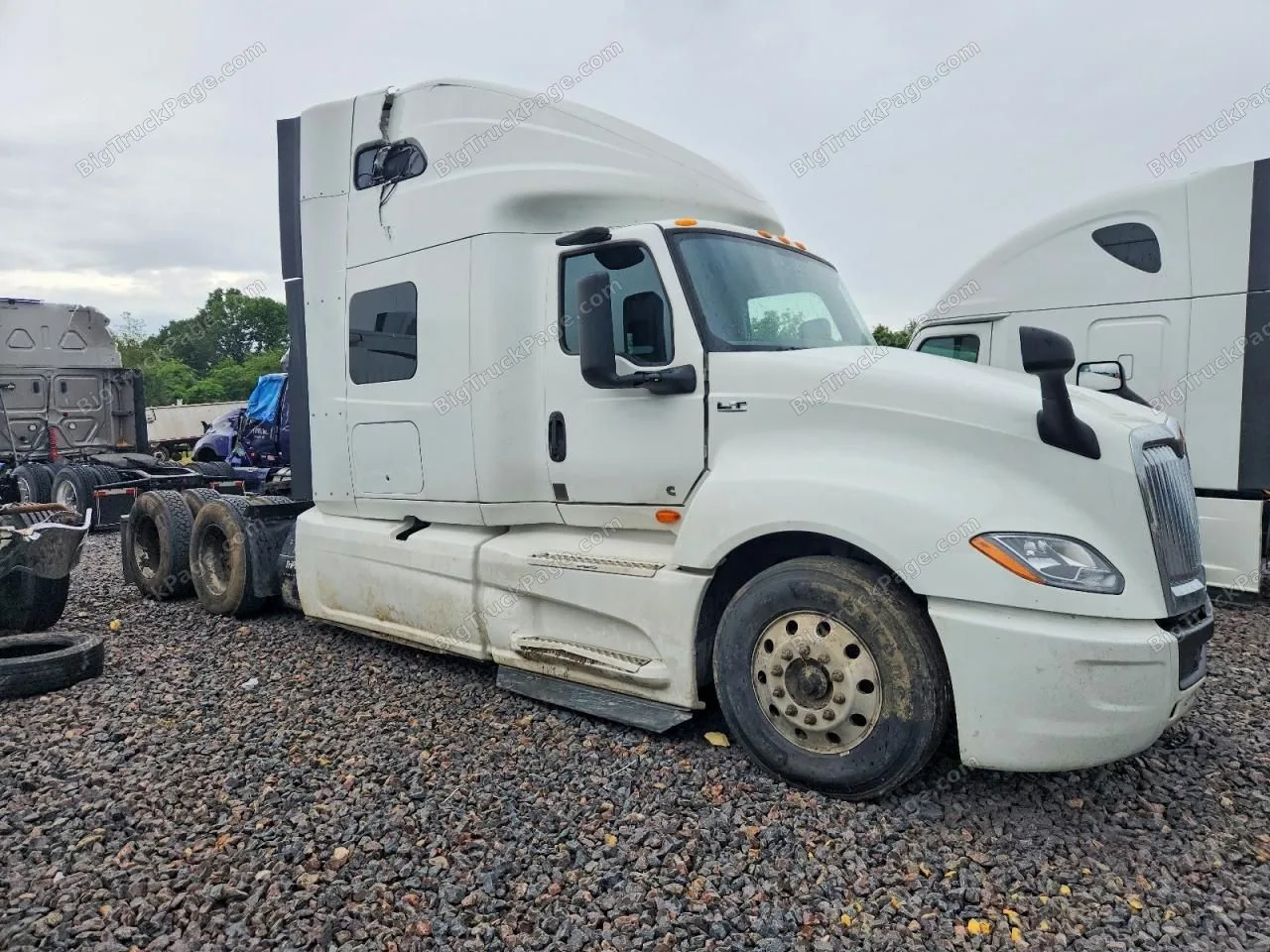 2022 INTERNATIONAL LT625