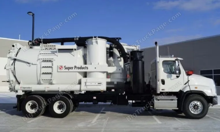 2023 FREIGHTLINER 114SD - VACALL