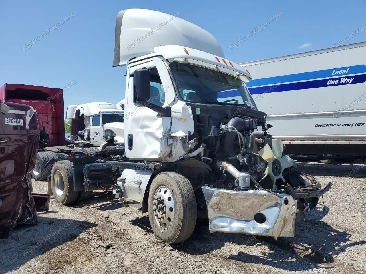 2025 FREIGHTLINER Cascadia