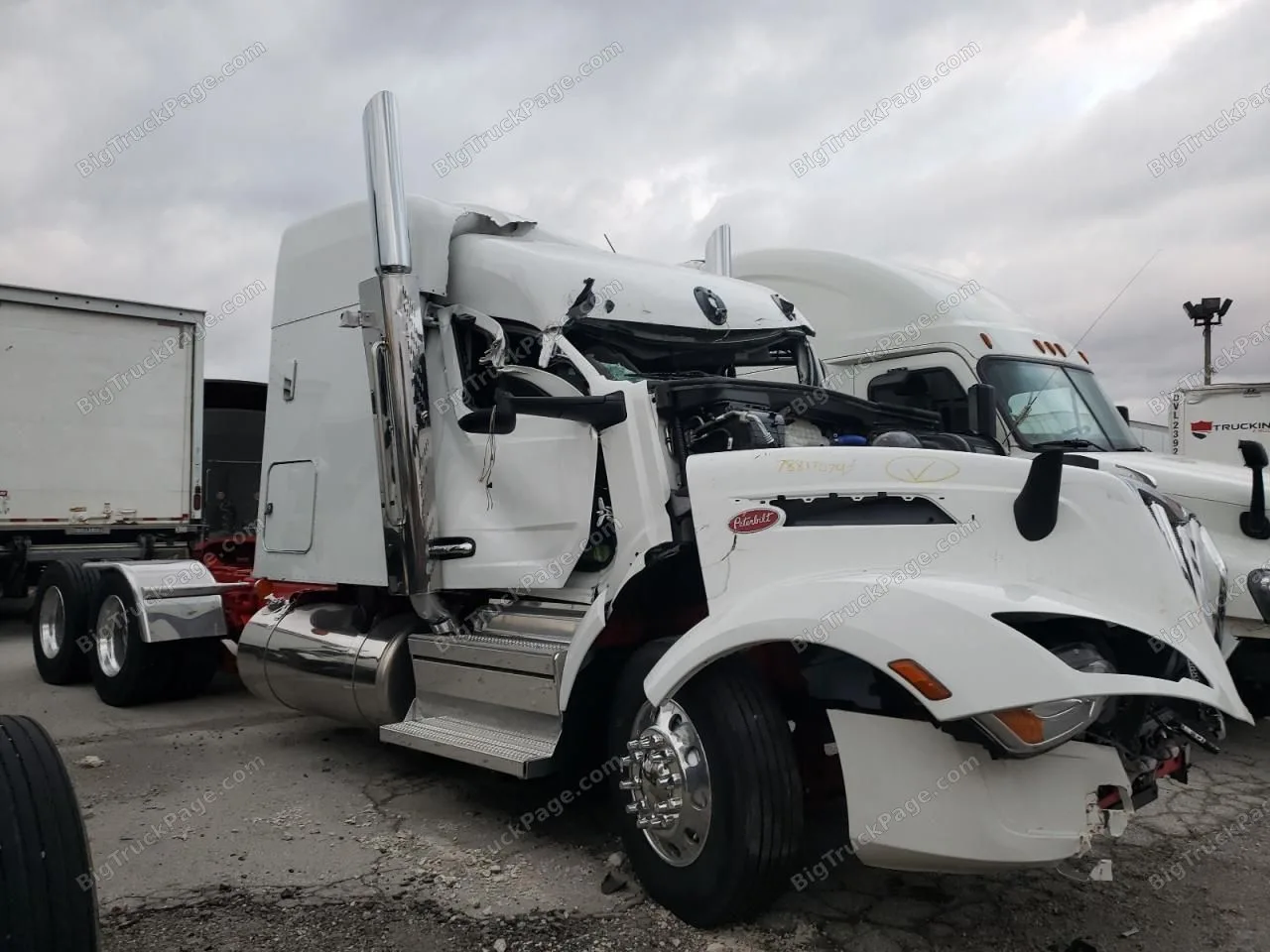 2024 PETERBILT 579