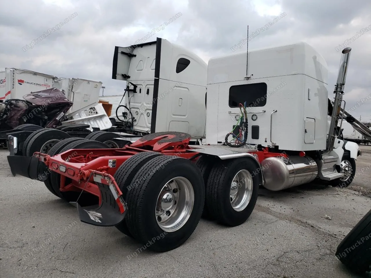 2024 PETERBILT 579 — photo 4