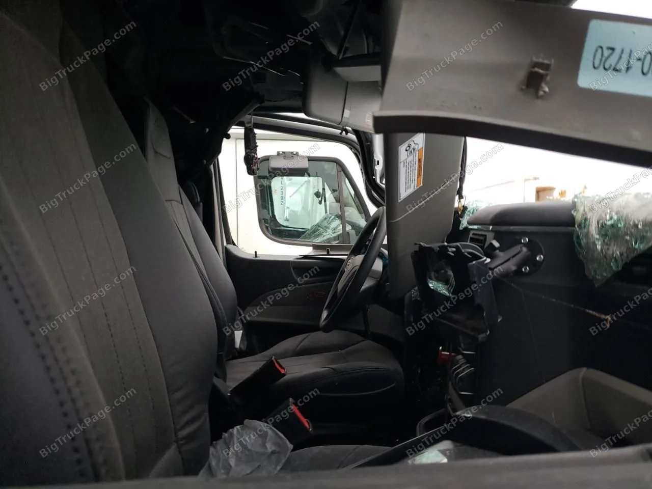 2024 PETERBILT 579 — photo 5