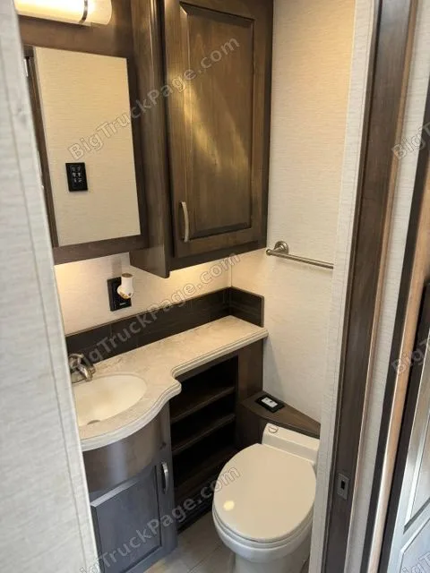 2023 FREIGHTLINER M2 Cab & Chassis (used) — photo 22 in Strafford, MO | BigTruckPage.com