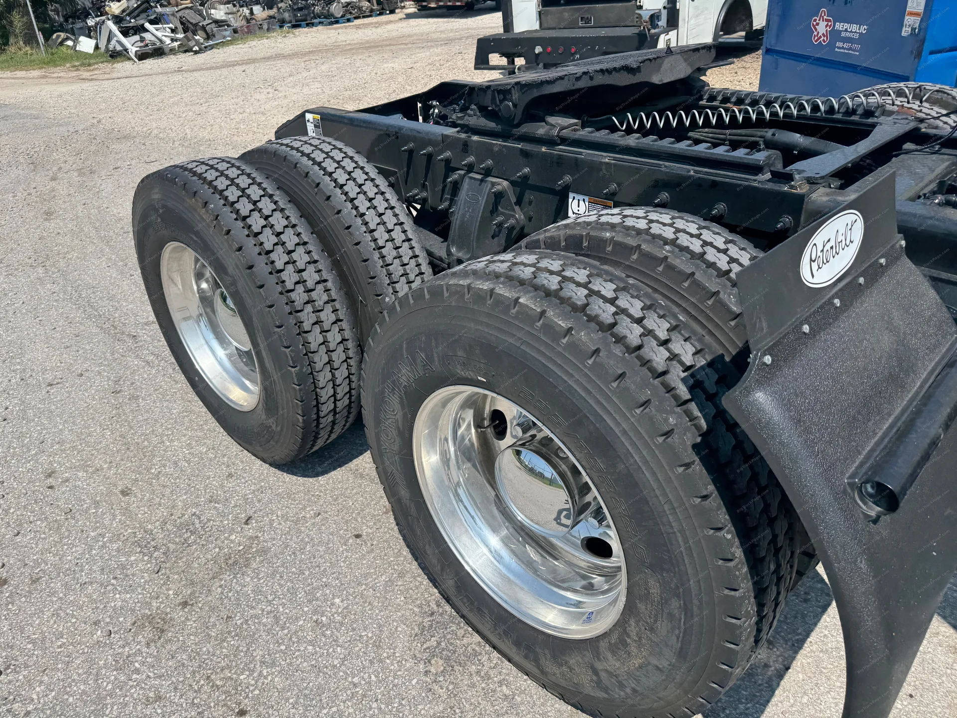 2026 PETERBILT 579 — photo 13