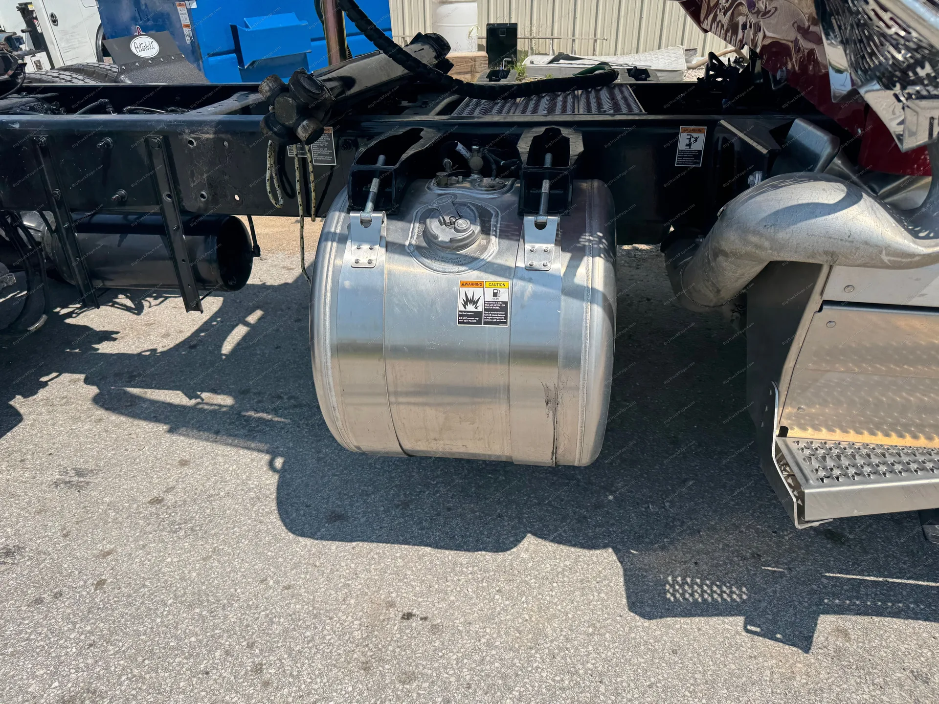 2026 PETERBILT 579 — photo 14