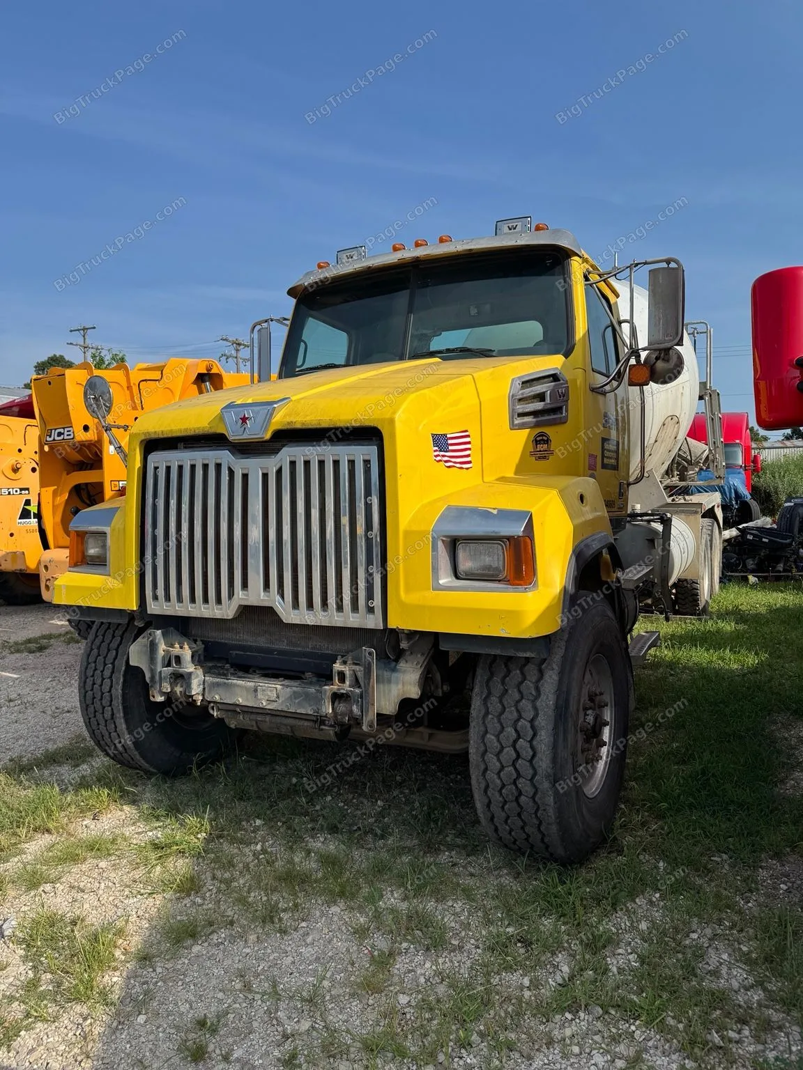 2016 WESTERN STAR 4700 Cab & Chassis (used) — photo 2 in Strafford, MO | BigTruckPage.com