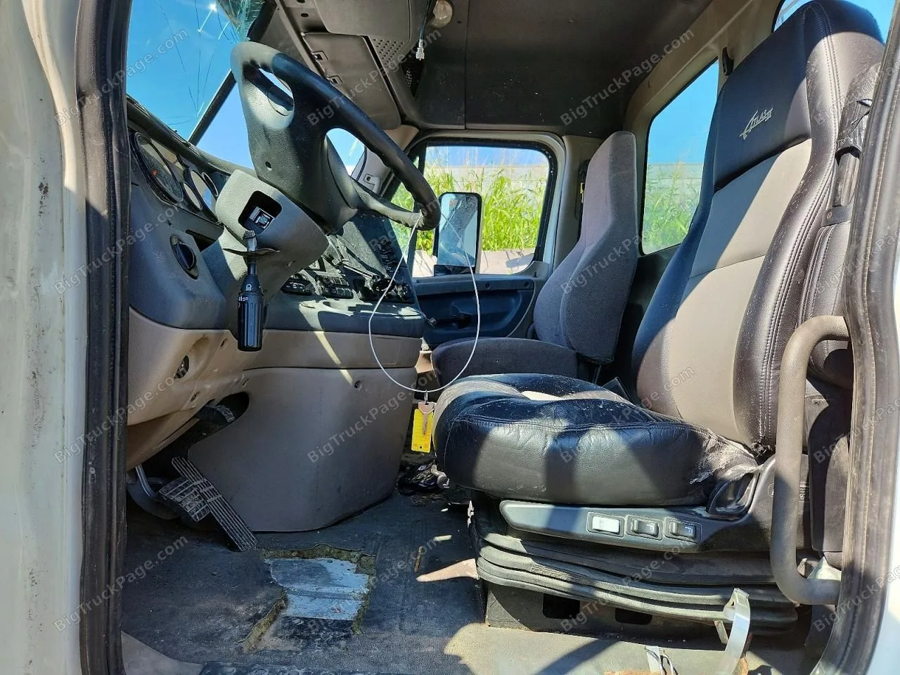 2018 FREIGHTLINER Cascadia — photo 7
