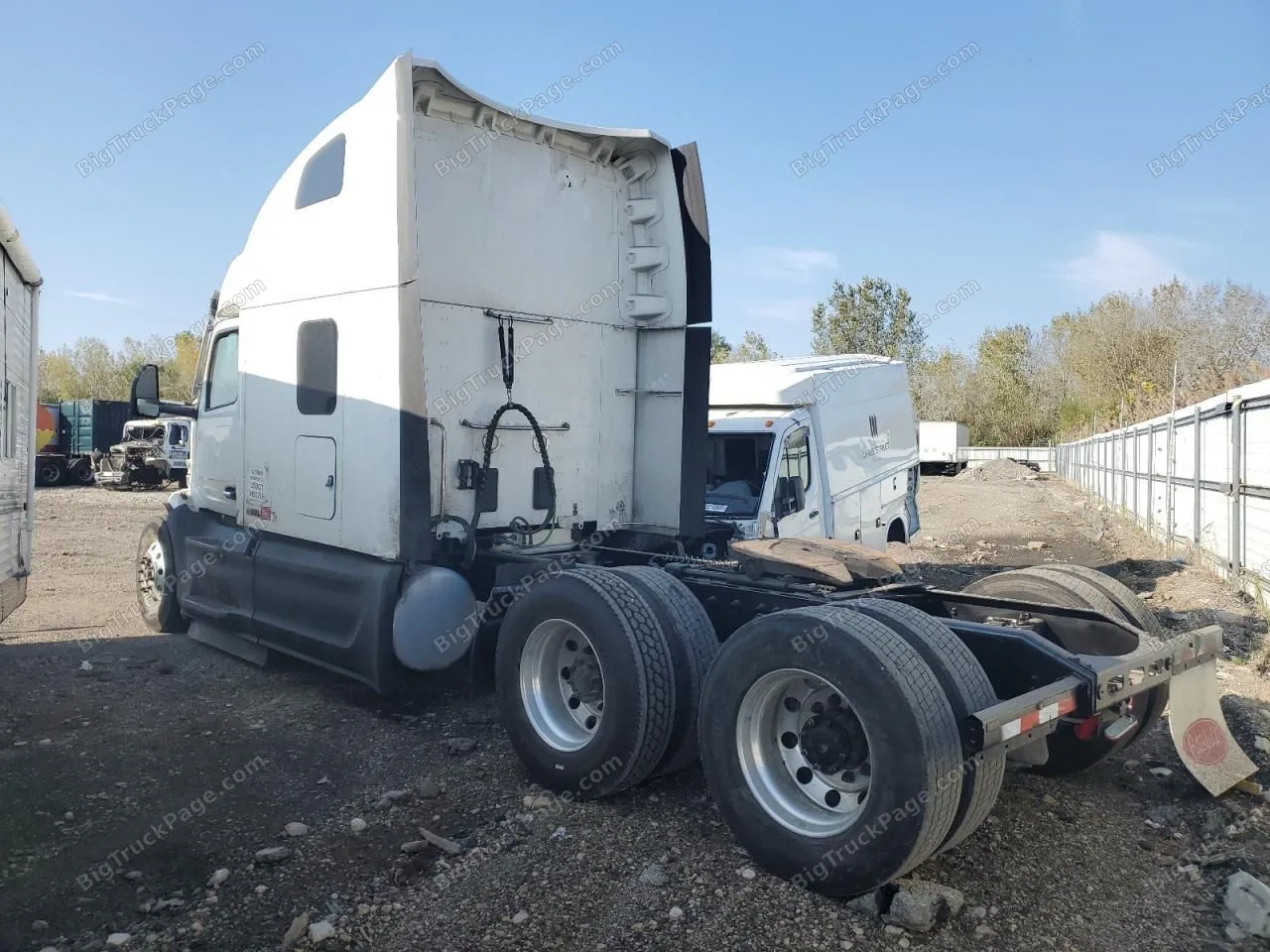 2024 PETERBILT 579 — photo 3