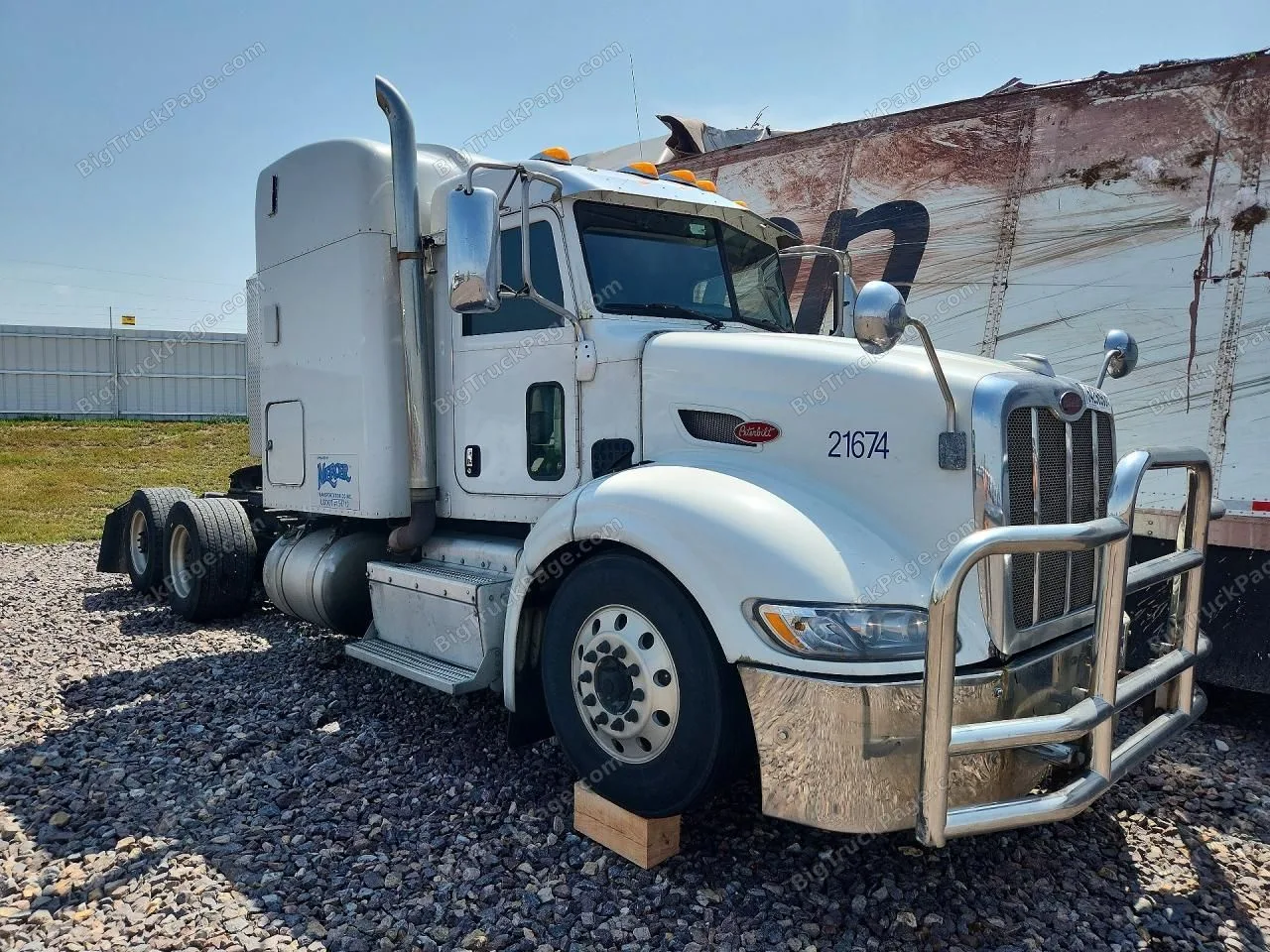 2013 PETERBILT 384