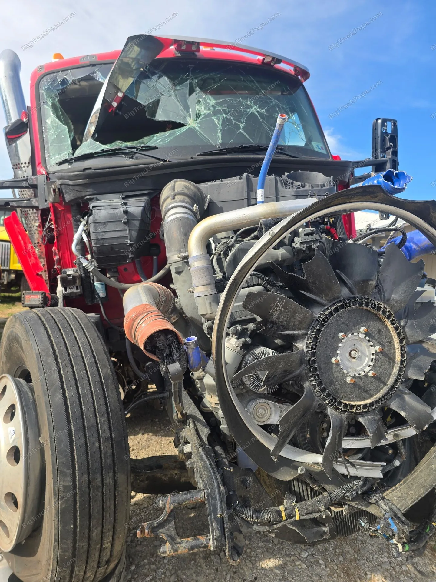 2025 KENWORTH T880 — photo 2