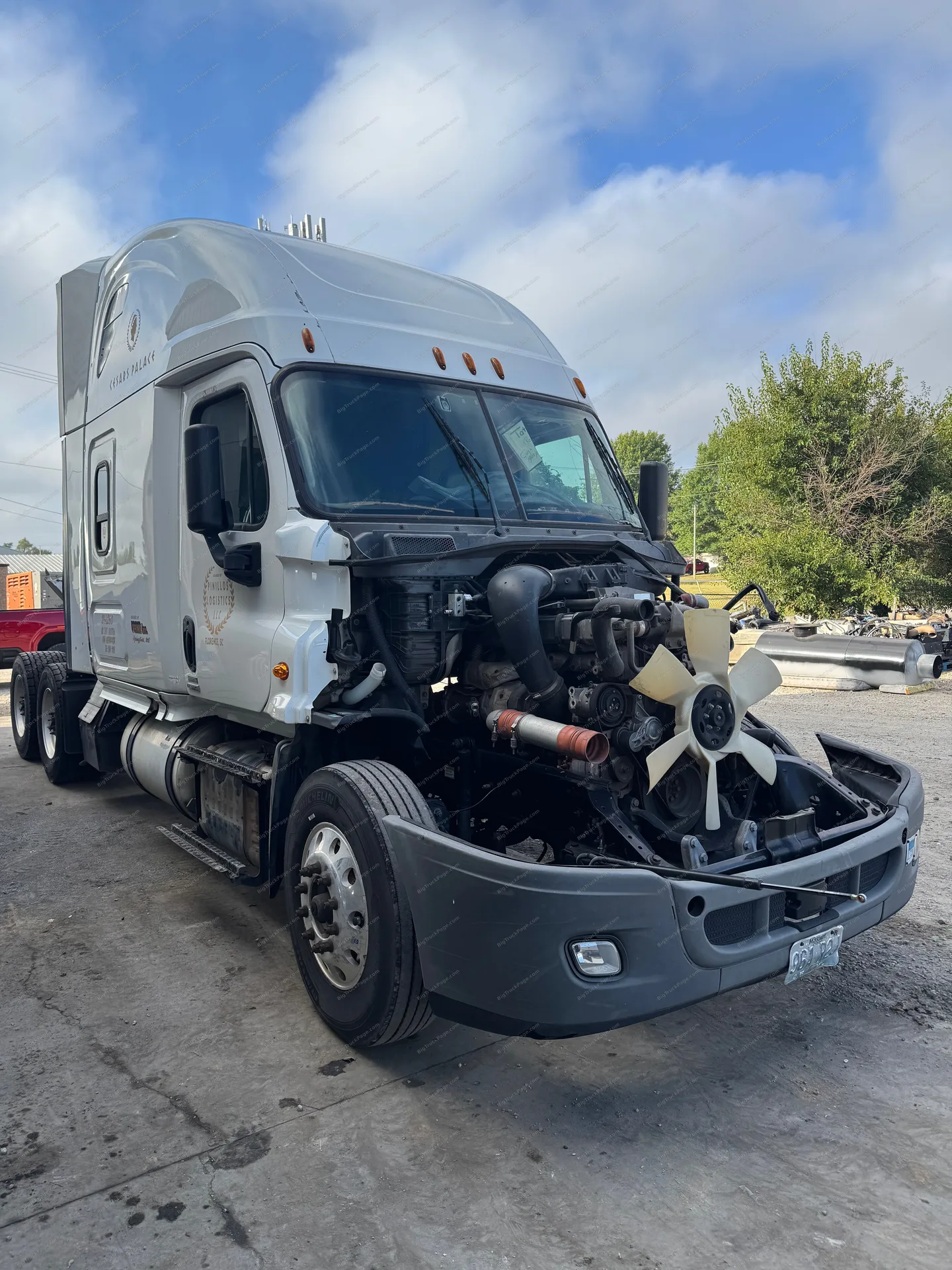 2016 FREIGHTLINER Cascadia