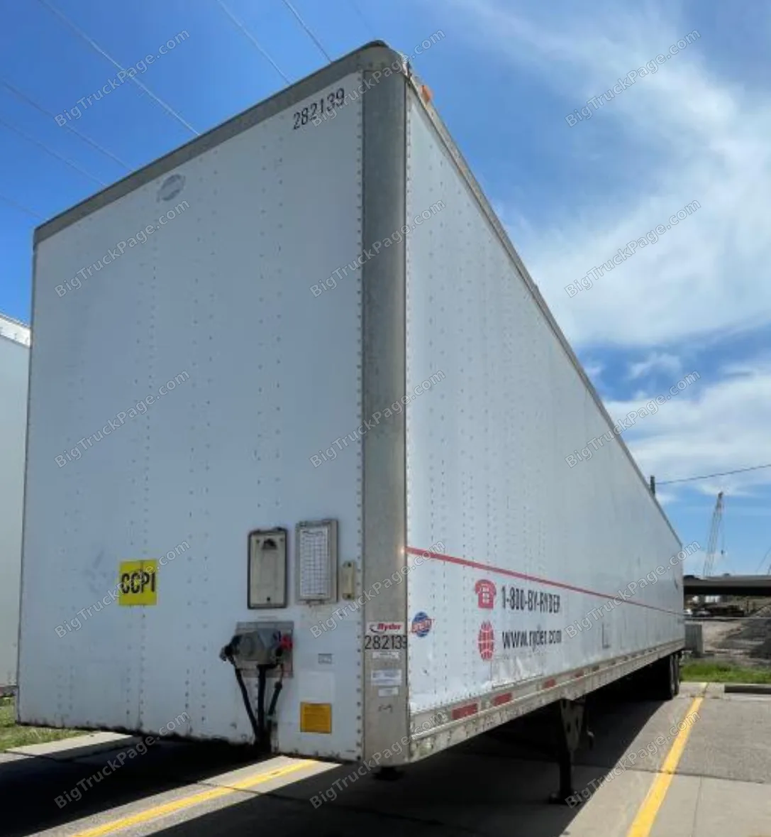 2008 UTILITY TRAILER VAN 53 ft