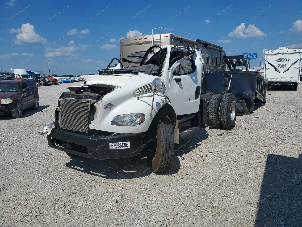 2019 FREIGHTLINER M2