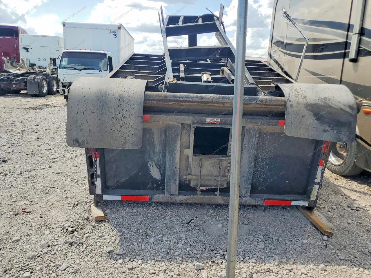 2019 FREIGHTLINER M2 — photo 6