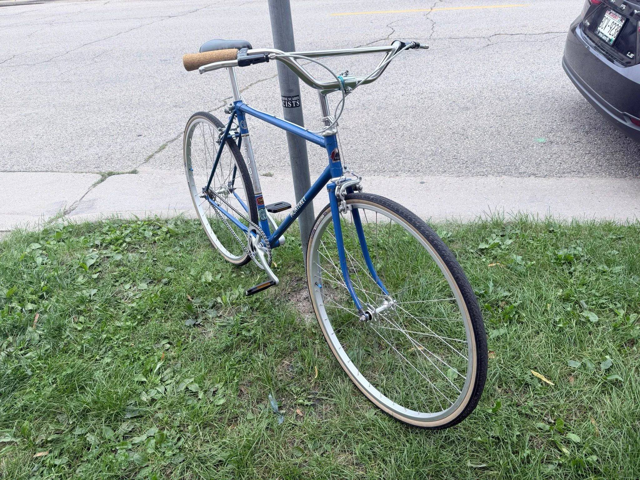 1980s Fuji Bike, picture 2