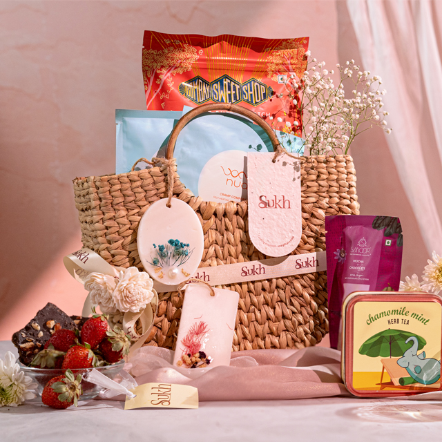premium gift hamper shoot near me 