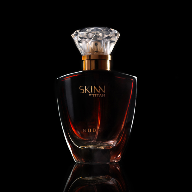 how to photoshoot perfume bottle : Skin