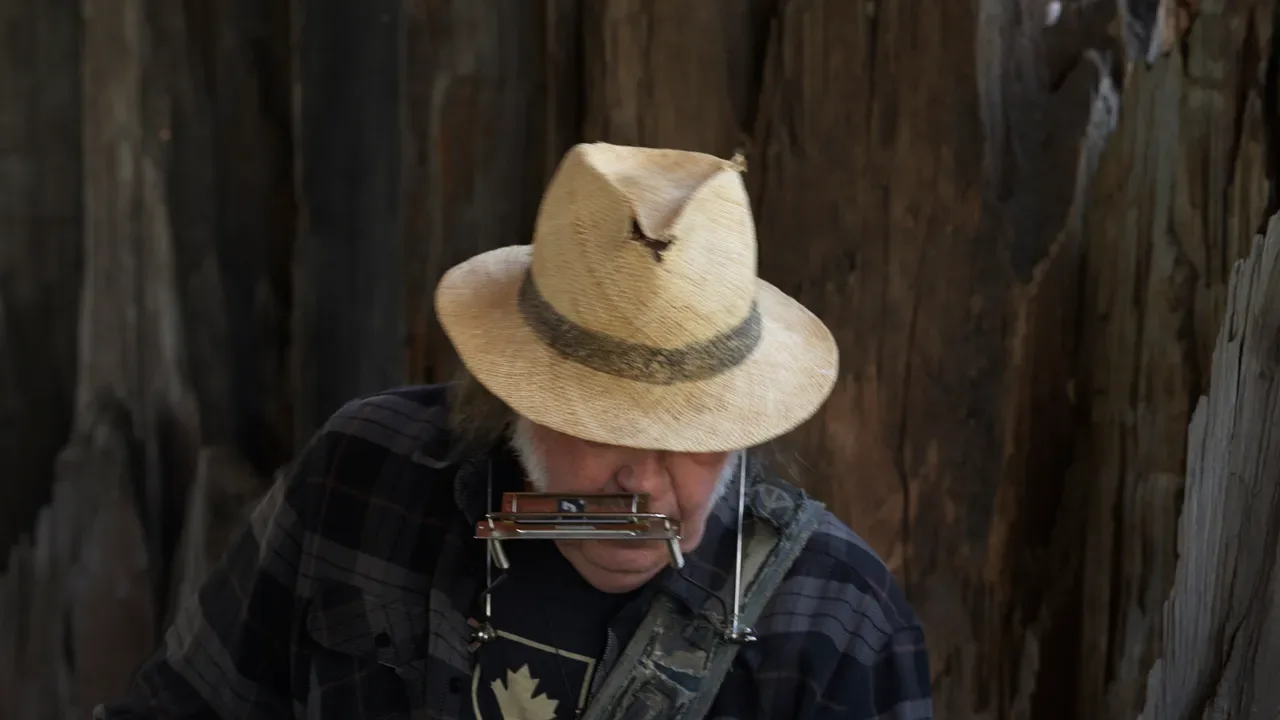 Neil Young ve Chrome Hearts'tan Yeni Albüm: 'Second Song'