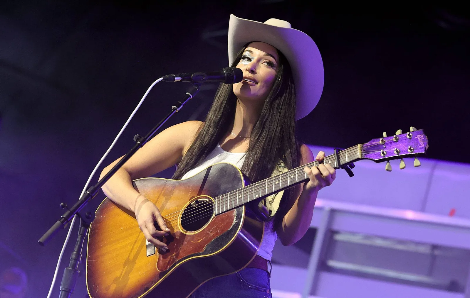Kacey Musgraves Üç ABD Konserini Açıklama Yapmadan İptal Etti