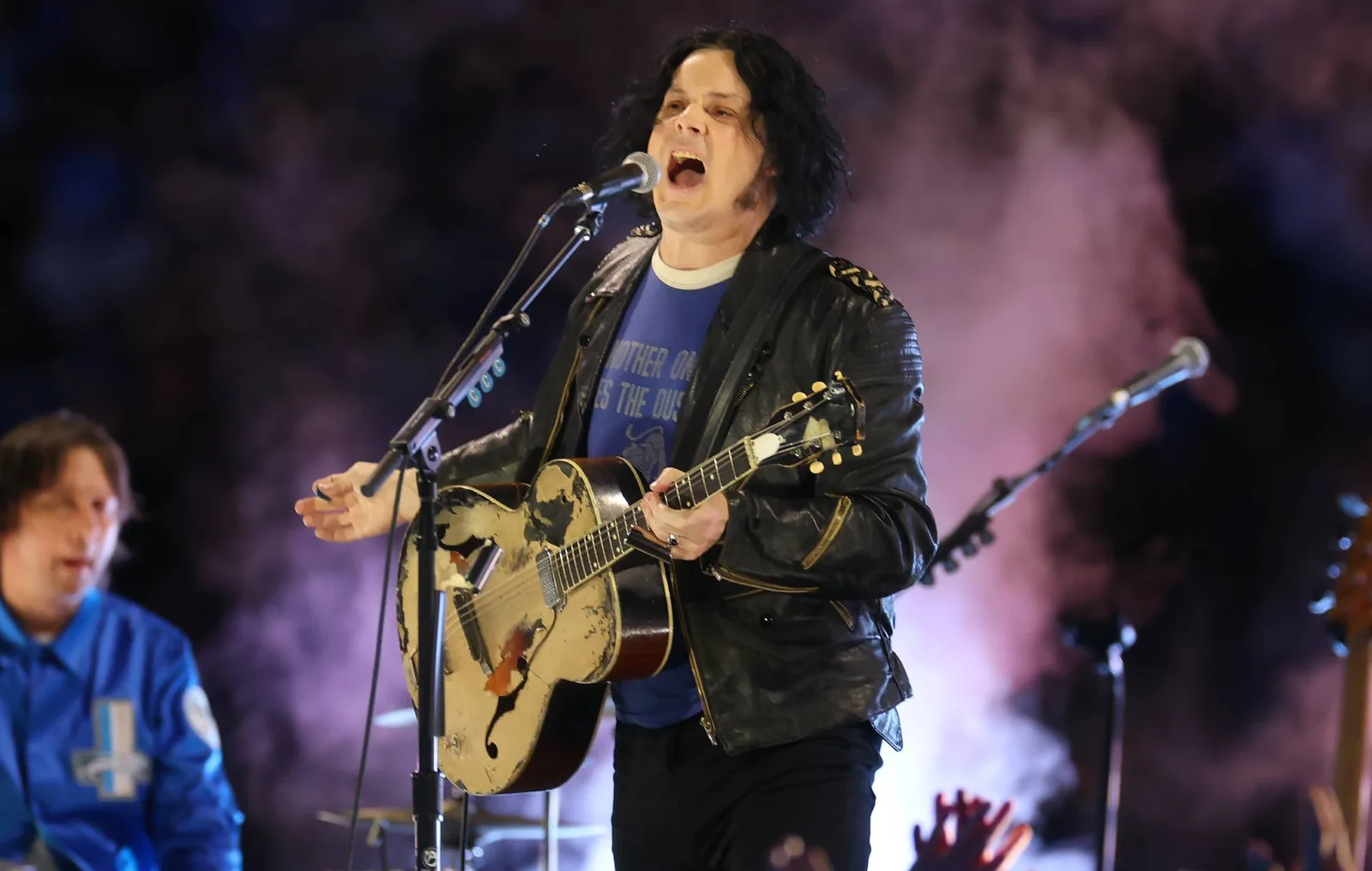 Jack White, Chicago'da Chris Robinson ile Free'in 'I'm A Mover' Parçasını Seslendirdi