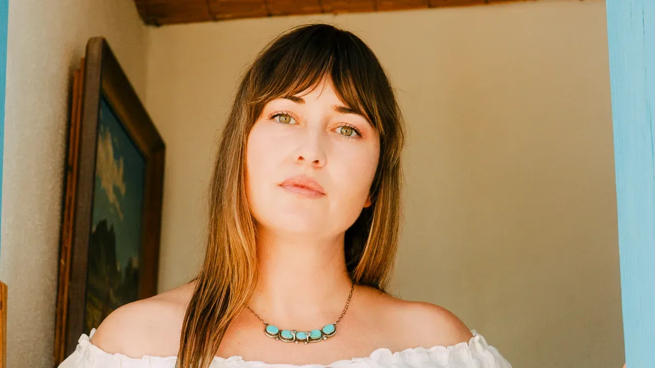 Jess Williamson’dan Yeni Albüm: A Mile South of Heaven