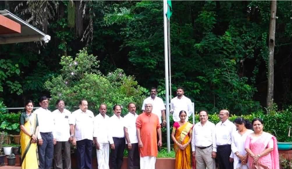 ಆತ್ಮಶಕ್ತಿ ವಿವಿಧೋದ್ದೇಶ ಸಹಕಾರಿ ಸಂಘದಿಂದ ವೀರಯೋಧರಿಗೆ ಸನ್ಮಾನ, ಆಟಿದ ಪೊಲಬು ಕಾರ್ಯಕ್ರಮ