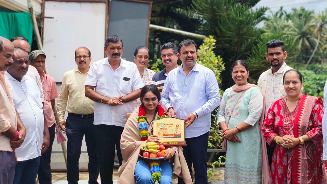 ಉಡುಪಿ ಜಿಲ್ಲೆಯ ಪ್ರಥಮ ಮಹಿಳಾ ವಾಣಿಜ್ಯ ಪೈಲಟ್ ಶೈನಿ ಅಸ್ಮಾ ಸಲ್ಡಾನಾಗೆ  ಕಾರ್ಕಳ ಶಾಸಕರು ಸುನಿಲ್ ಕುಮಾರ್ ಅಭಿನಂದನೆ