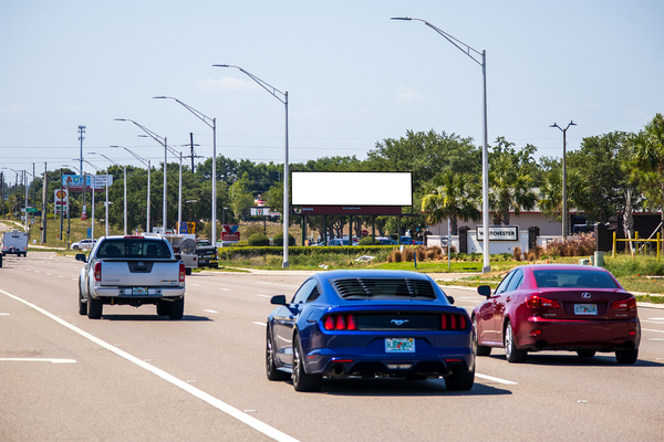 US 27 WS 0.13mi N/O CR 474 F/N - Single