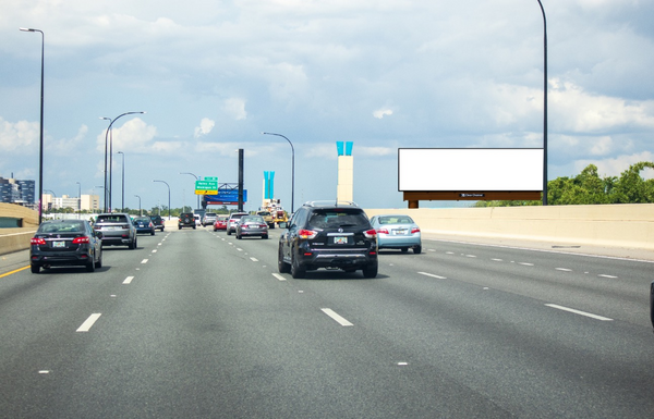 I-4 SS 25ft W/O Michigan St F/SW - Single