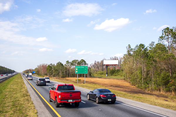 Florida Tpk ES 1.6mi S/O Osceola Pkwy #249 F/S - Single