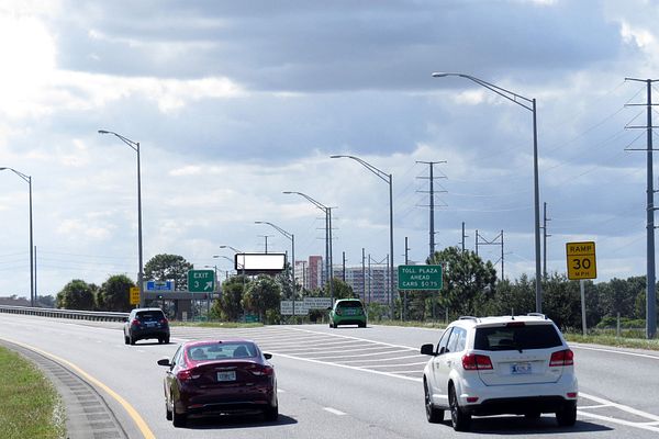 SR 417 WS 200ft N/O Osceola Pkwy F/NE - Single