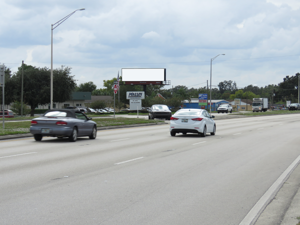 US 17/92 ES 0.33mi N/O Seminola Blvd F/N - Single