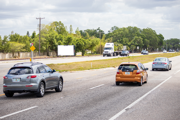 US 441 N ES 0.85mi N/O Silver Star Rd F/N - Single