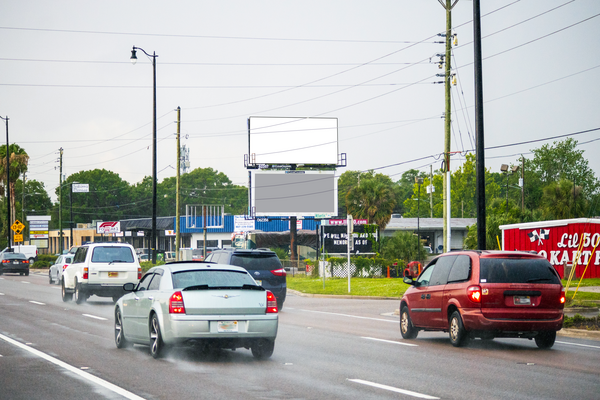 US 17/92 WS 0.66mi N/O Maitland Blvd F/N - Upper