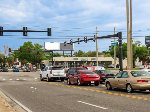 Pine Hills Rd ES 160ft N/O SR 50 W F/S - End