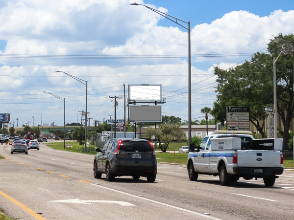 US 441 N WS 0.25mi N/O Lee Rd S/B F/NW - Top