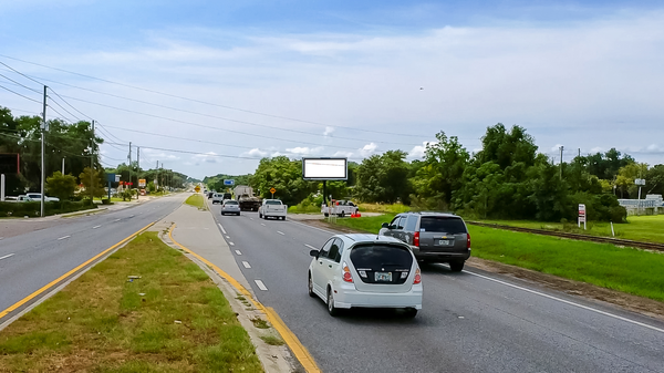 US 441 N WS 3.6mi N/O SR 437 F/NW - Single