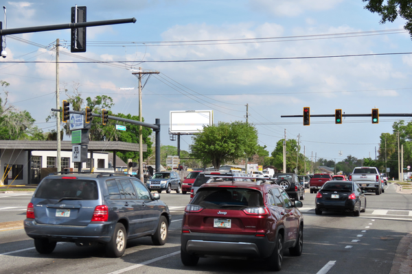 Edgewater Dr ES 220ft S/O Lee Rd F/NW - Single
