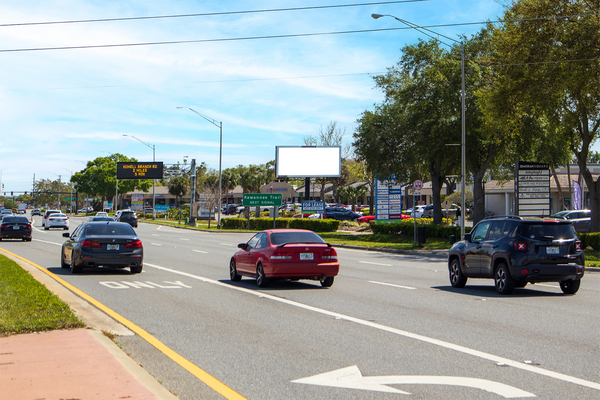 SR 436 WS 550ft S/O Wilshire Blvd F/NW - Single