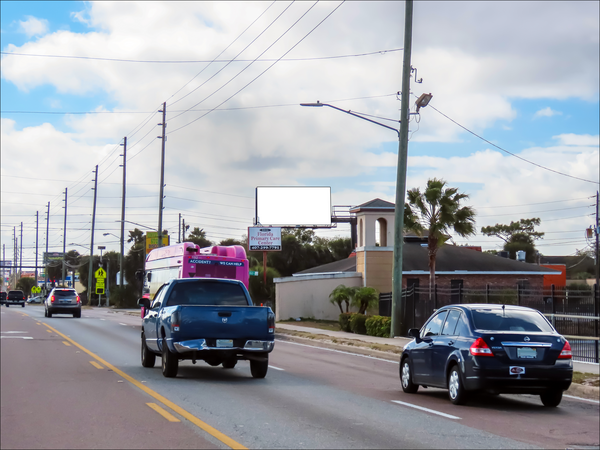 Pine Hills Rd WS 0.24mi N/O Silver Star Rd S/B F/N - Single