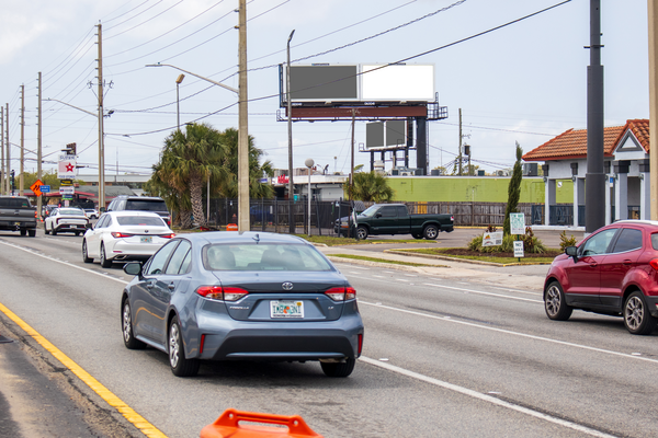 SR 50 W NS 230ft E/O Pine Hills Rd F/E - Away
