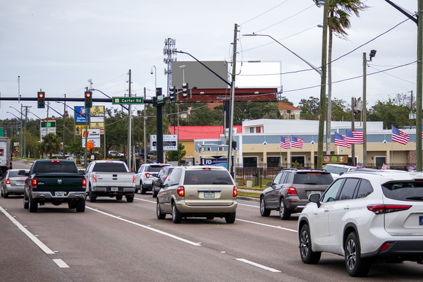 SR 50 W SS 1.2mi E/O Dillard St F/W - Away