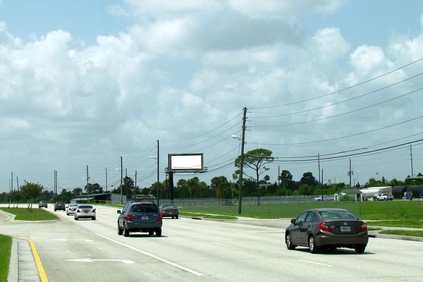 Orange Ave WS 0.2mi N/O Wetherbee Rd Extension F/N - Single
