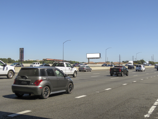 I-80  Frwy NS 0.35mi E/O Atlantic F/W - 2