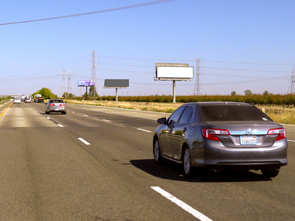 I-80 Frwy SS 0.9mi E/O Leisure Town Rd (No EXT) F/W - 2