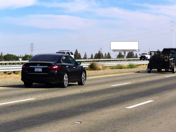 I-80 Frwy WS 0.45mi S/O Reed F/S - 1