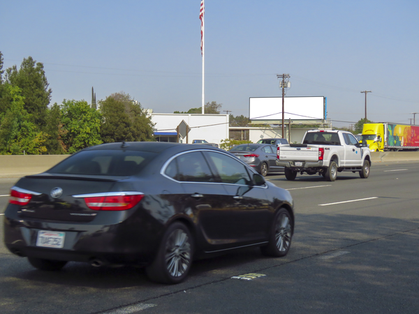 Business 80 Frwy WS 0.3mi N/O Arden F/S - 1