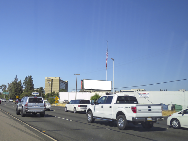Business 80 Frwy WS 0.3mi N/O Arden F/N - 2
