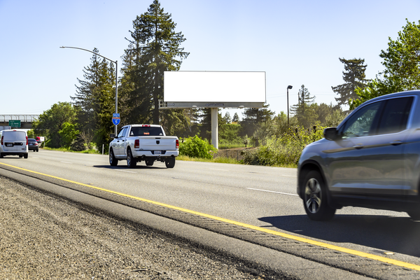 I-5 Frwy WS .45mi S/O East Street F/N