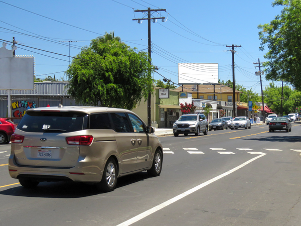 Folsom Blvd NS 125ft E/O 32nd St F/W - 1